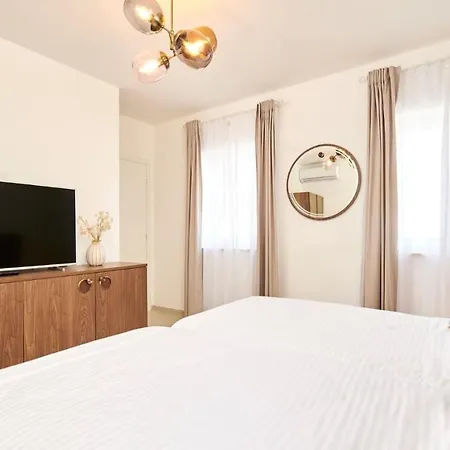 Leon Guest house Brtonigla